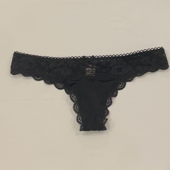 NEW WITH TAGS VICTORIA’S SECRET SIZE XS 2 PACK OF THONGS - Picture 6 of 9